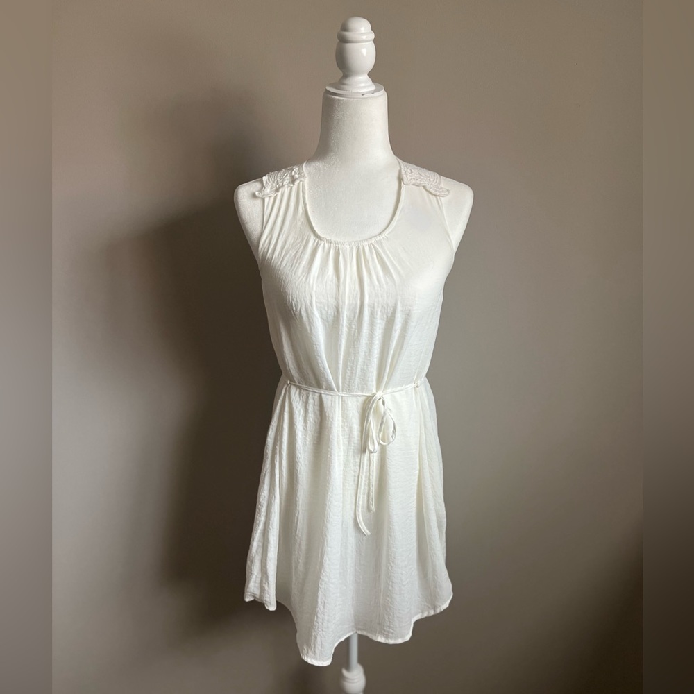 White Lace Short Dress